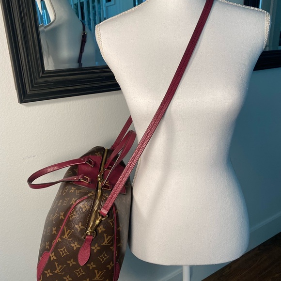 Louis Vuitton Retiro PM In Monogram/Raisin - Picture 13 of 16